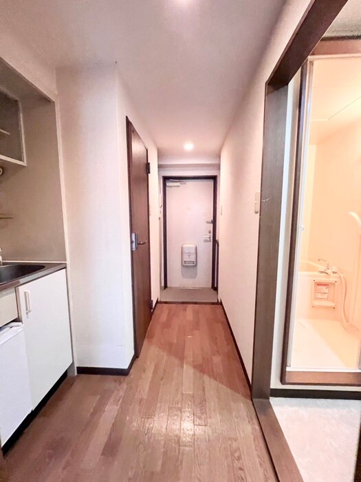 物件内観写真19　(廊下)