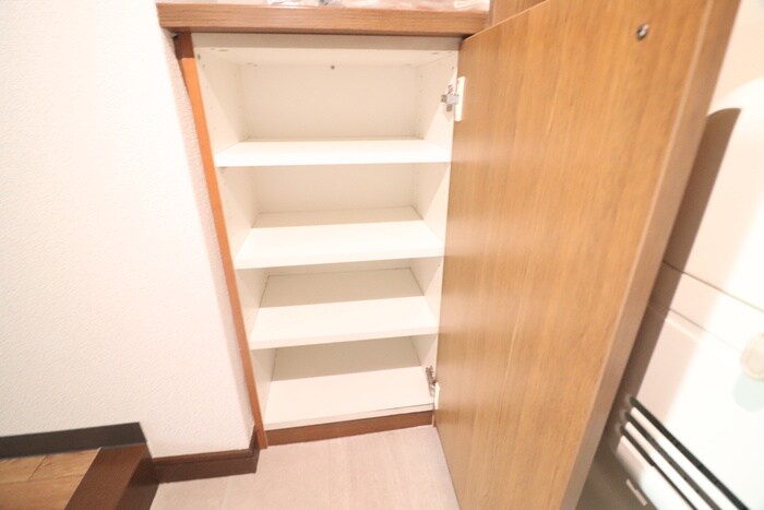 物件内観写真19　(靴箱)