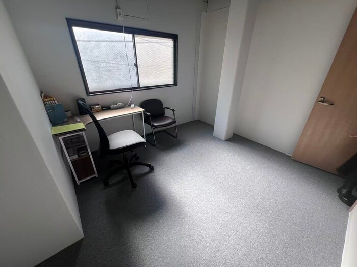 物件内観写真13　(居室)