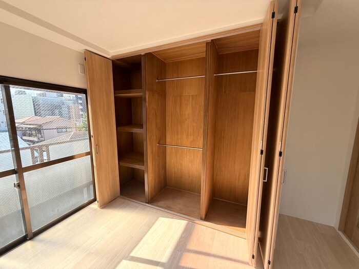 物件内観写真18　(収納)