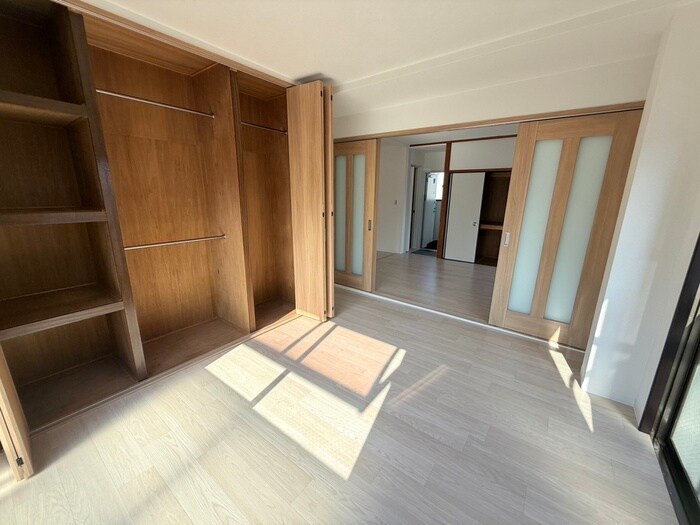 物件内観写真19　(居室)