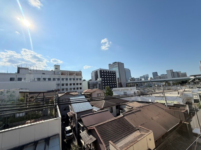 物件内観写真22　(室内からの展望)