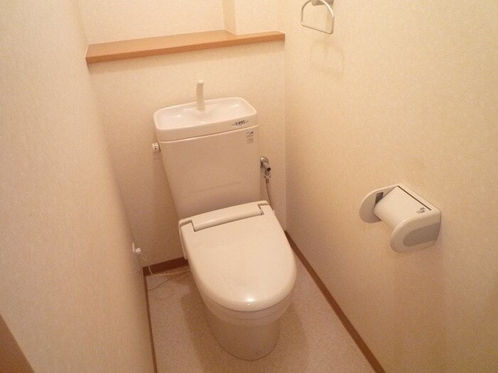 物件内観写真9　(トイレ)