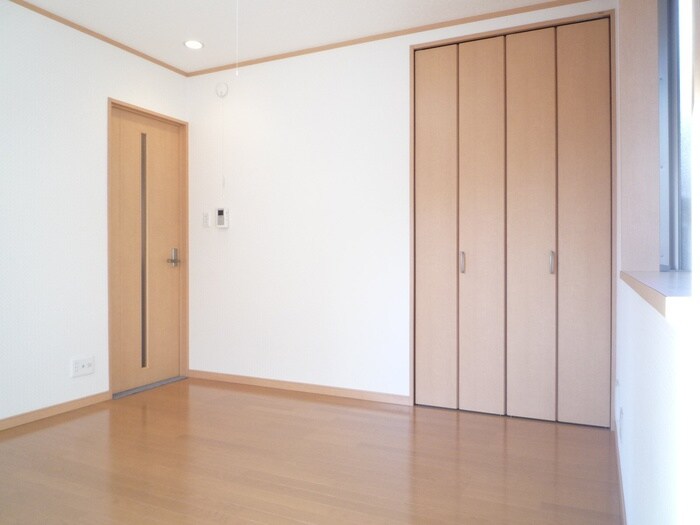 物件内観写真13　(居室)