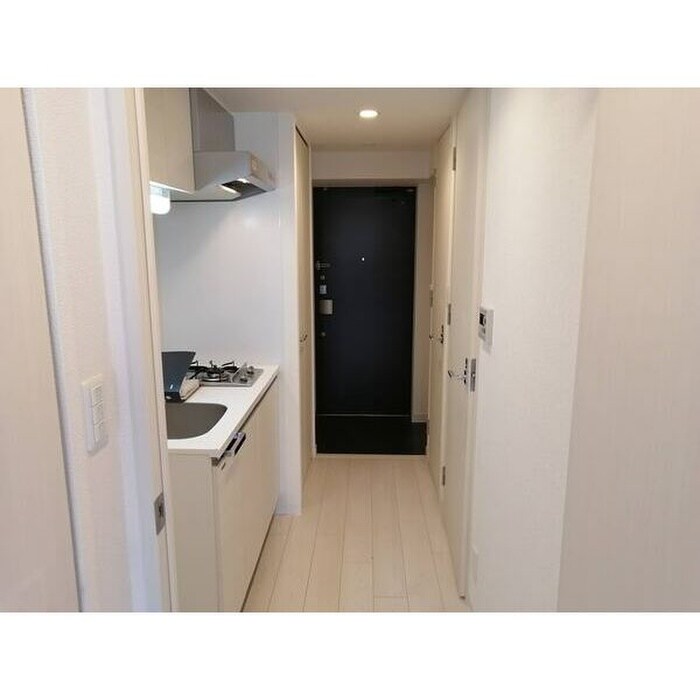 物件内観写真10　(廊下)