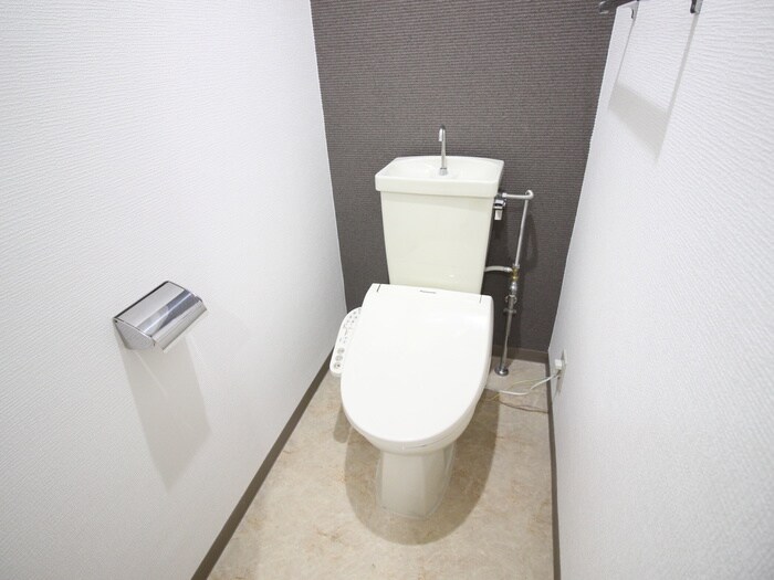 物件内観写真13　(トイレ)