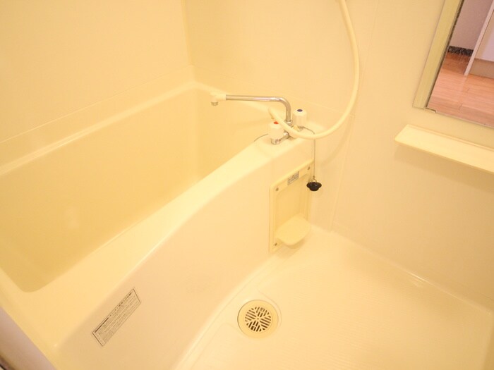 物件内観写真8　(バス／シャワールーム等)