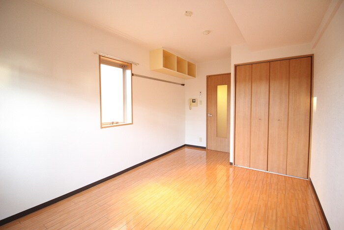 物件内観写真12　(居室)