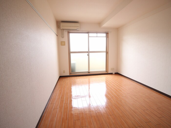 物件内観写真12　(居室)