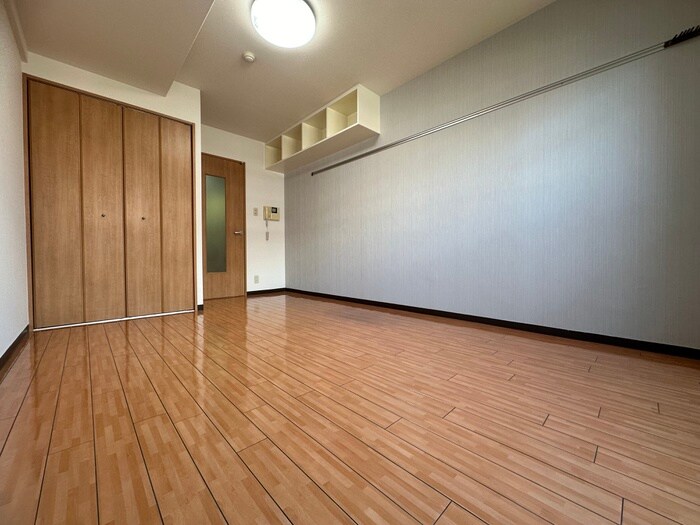 物件内観写真13　(居室)