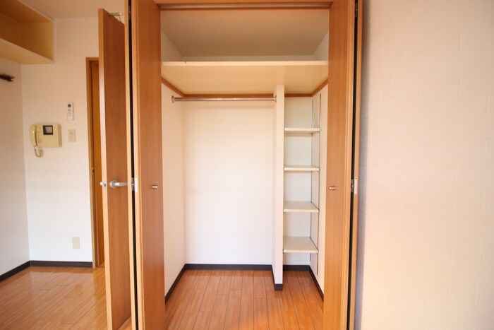 物件内観写真14　(収納)