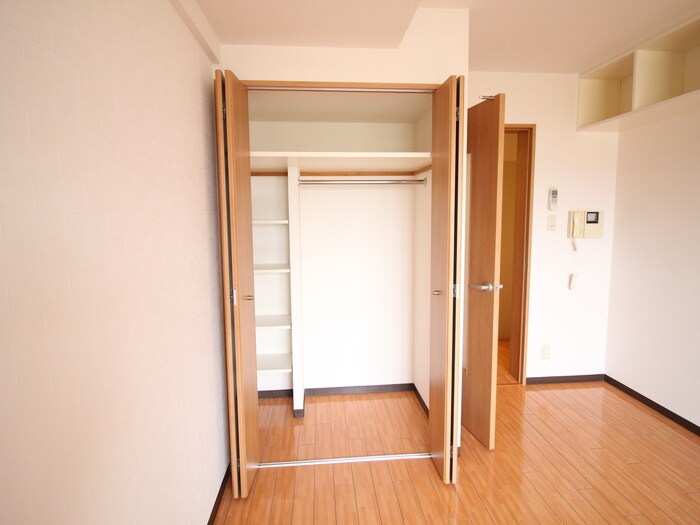 物件内観写真14　(収納)