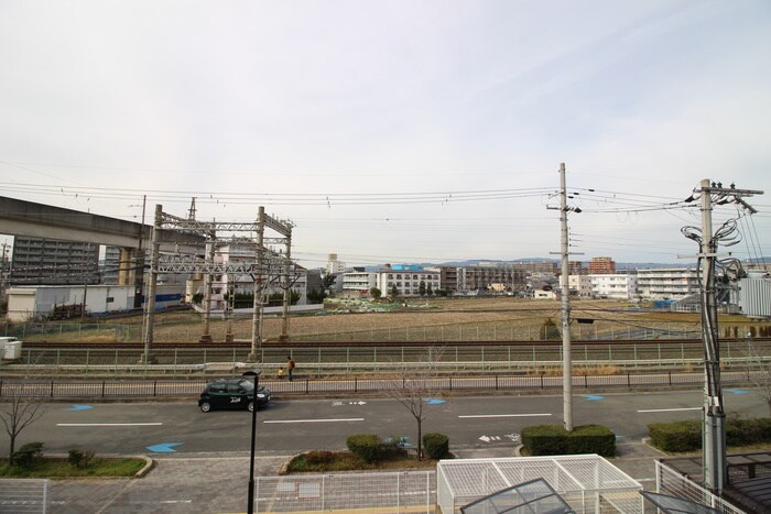 物件内観写真18　(室内からの展望)