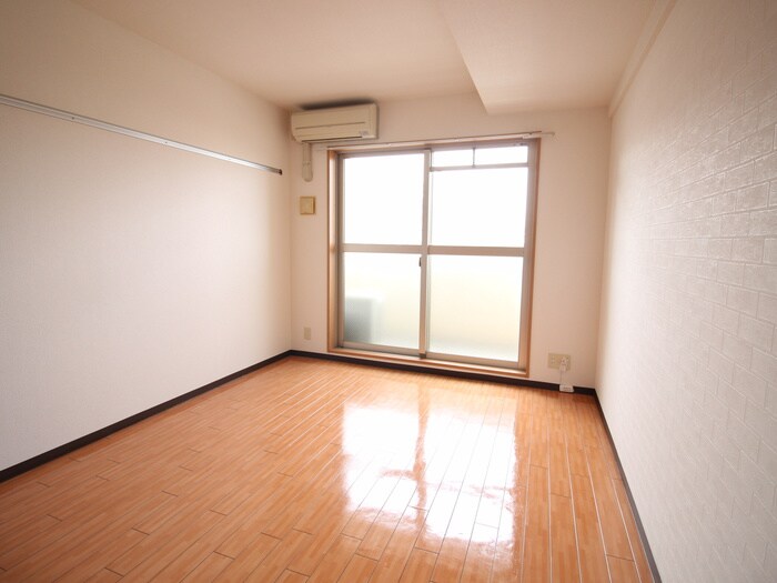 物件内観写真22　(居室)