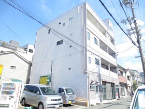 澤田マンション外観写真