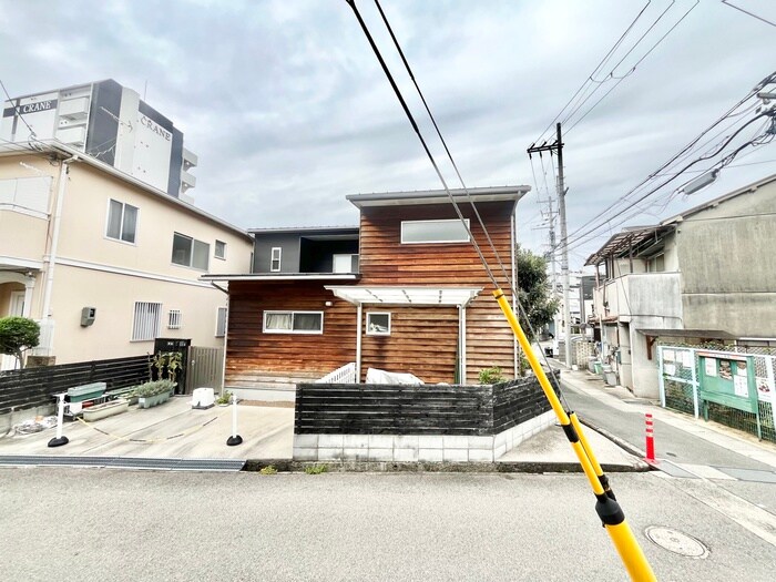 物件内観写真22　(室内からの展望)