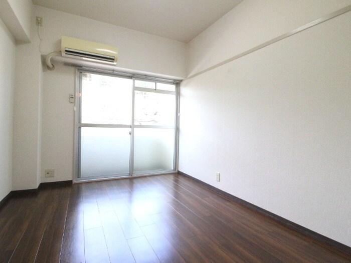 物件内観写真5　(居室)