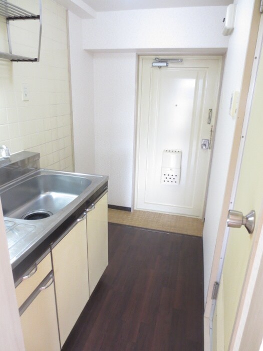 物件内観写真14　(廊下)