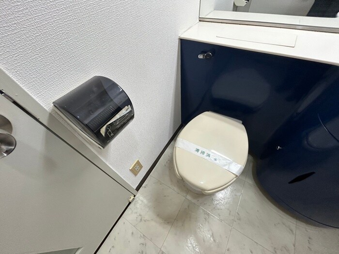 物件内観写真12　(トイレ)