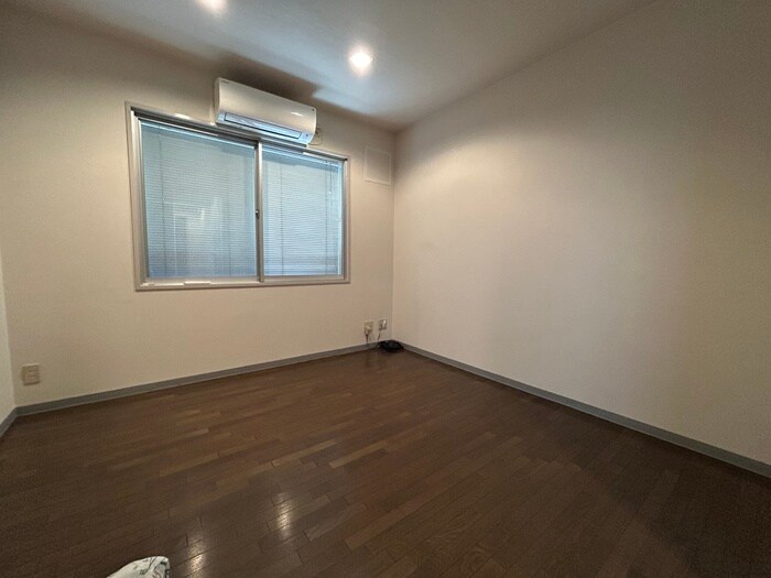 物件内観写真13　(居室)