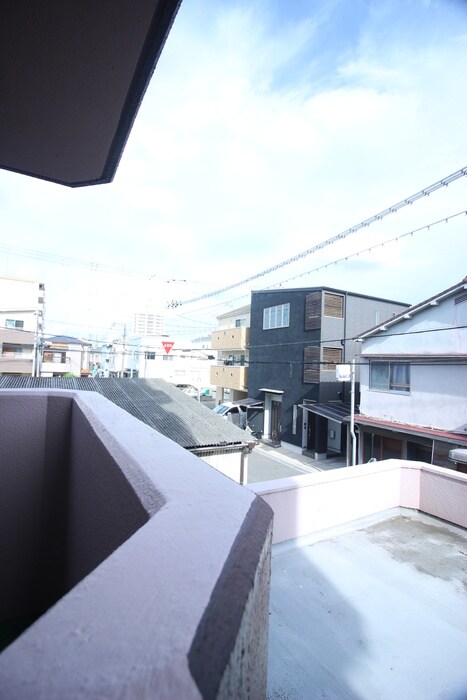 物件内観写真16　(室内からの展望)