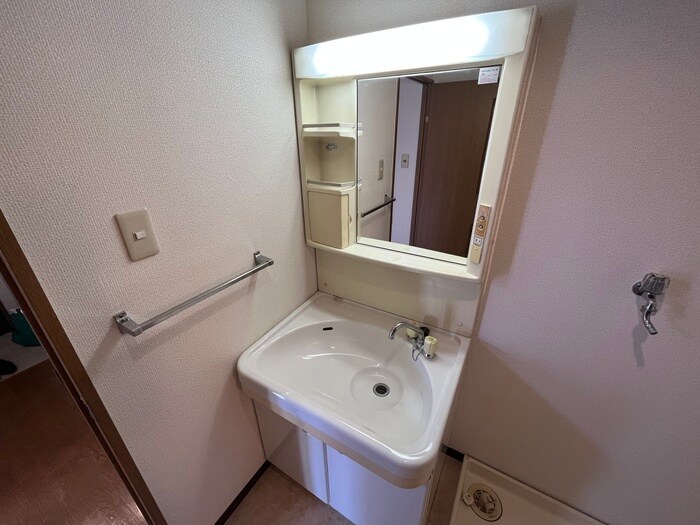 物件内観写真14　(洗面)