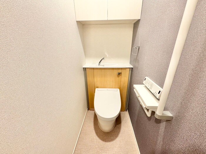 物件内観写真10　(トイレ)