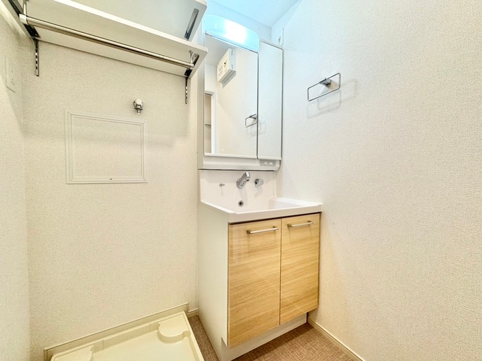 物件内観写真11　(洗面)