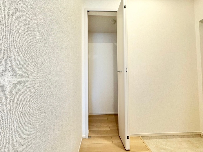 物件内観写真14　(収納)