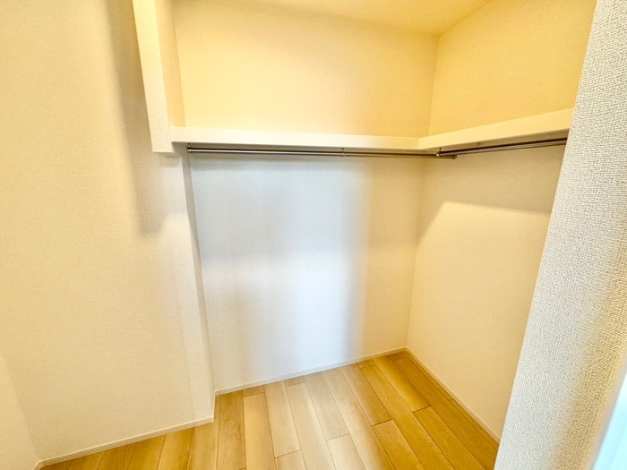 物件内観写真16　(居室)