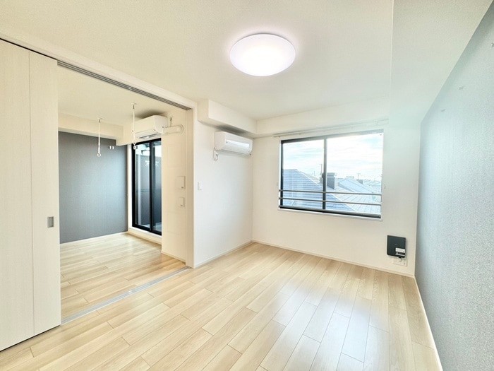 物件内観写真18　(居室)