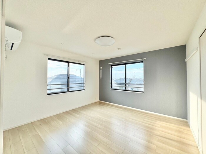 物件内観写真18　(居室)