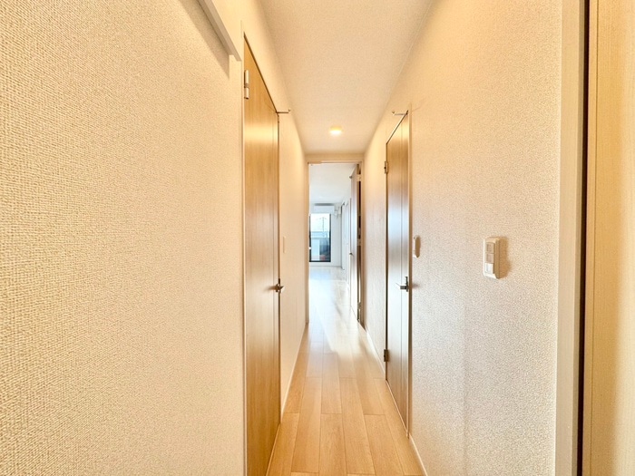 物件内観写真21　(廊下)