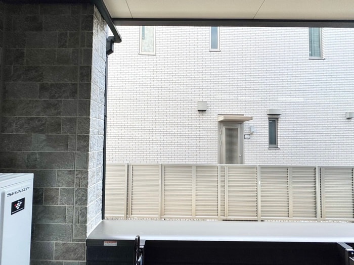 物件内観写真22　(室内からの展望)