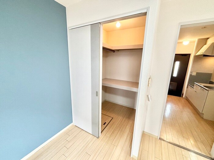 物件内観写真11　(収納)