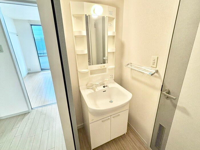 物件内観写真15　(洗面)