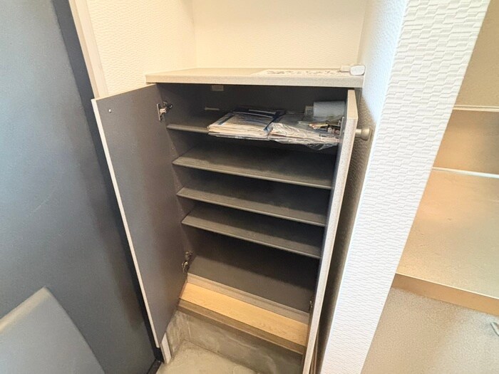 物件内観写真20　(靴箱)