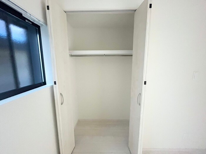 物件内観写真15　(収納)