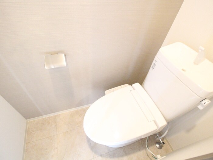 物件内観写真14　(トイレ)