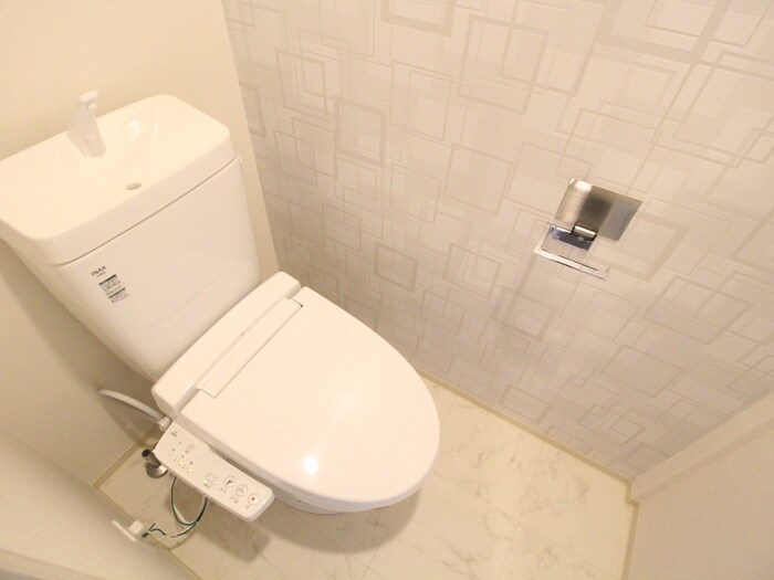 物件内観写真17　(トイレ)