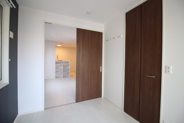 物件内観写真11　(居室)