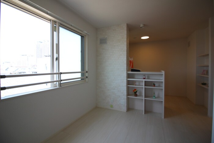 物件内観写真22　(居室)