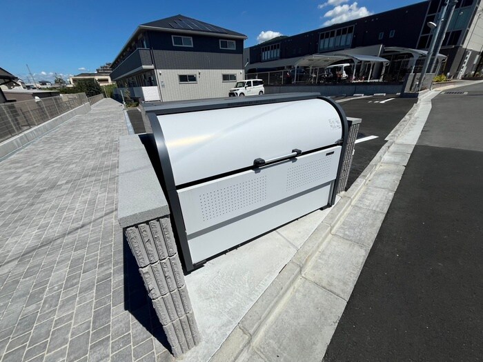 物件外観写真2　(建物設備)