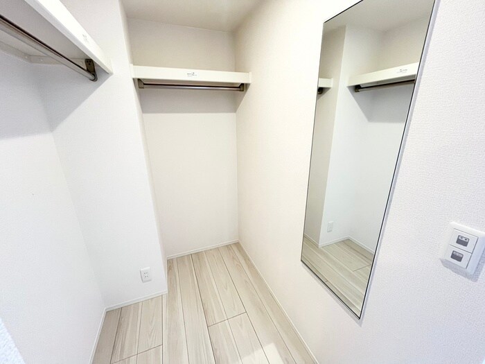 物件内観写真15　(収納)