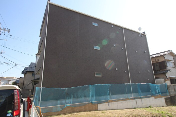 物件外観写真6　(外観写真)