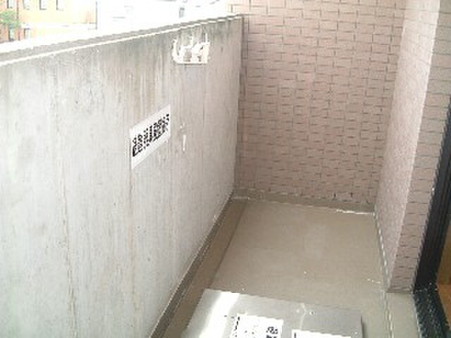 物件内観写真13　(ベランダ・バルコニー)