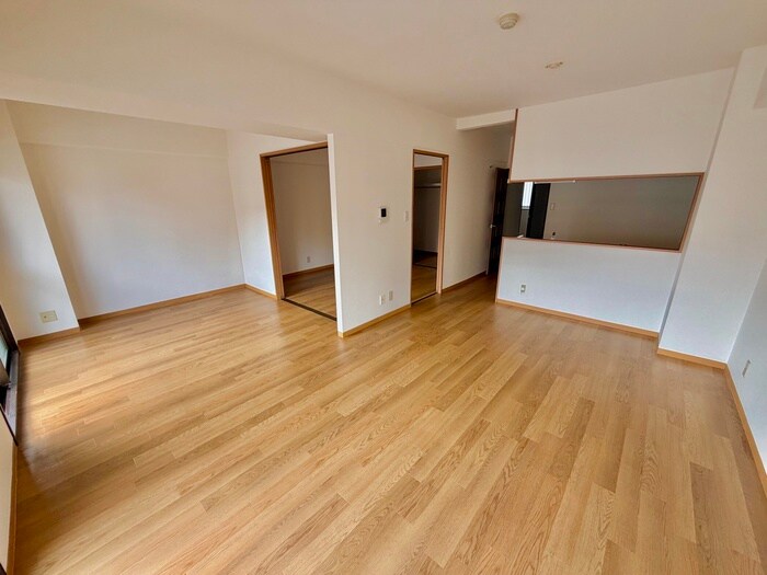 物件内観写真8　(居室)