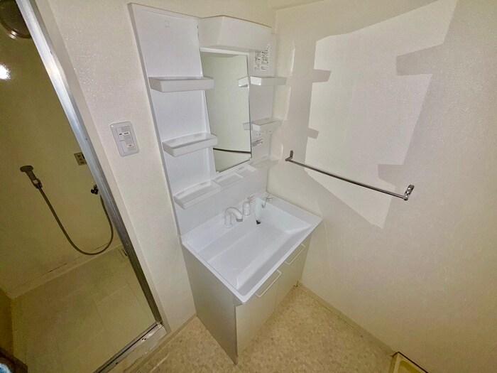 物件内観写真10　(洗面)