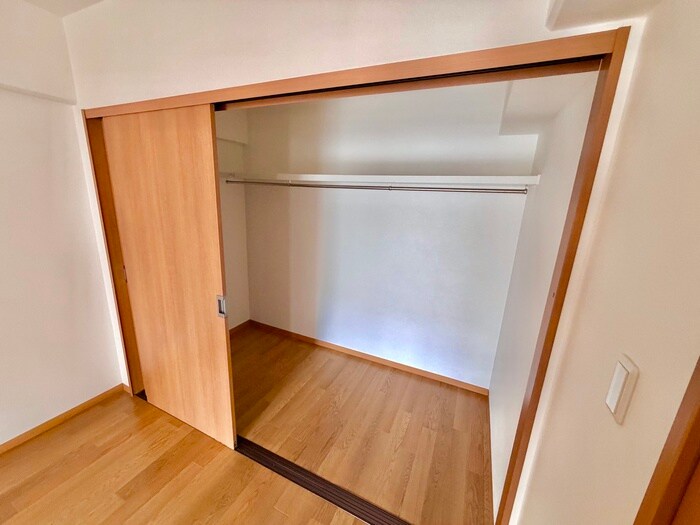 物件内観写真15　(収納)