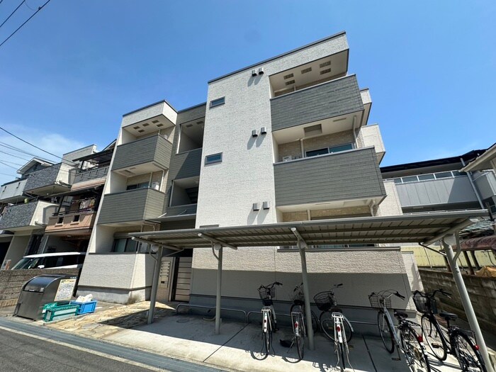 物件外観写真2　(外観写真)